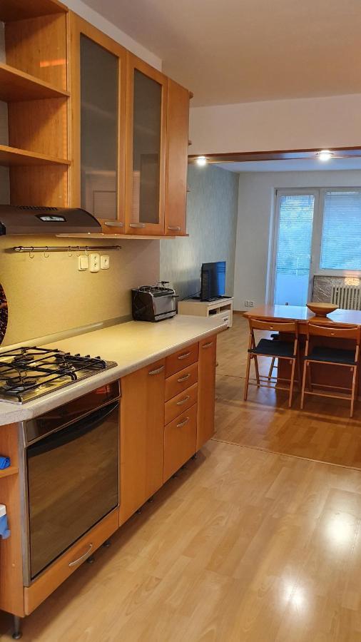 Lakeview Apartments Piest'any Luaran gambar