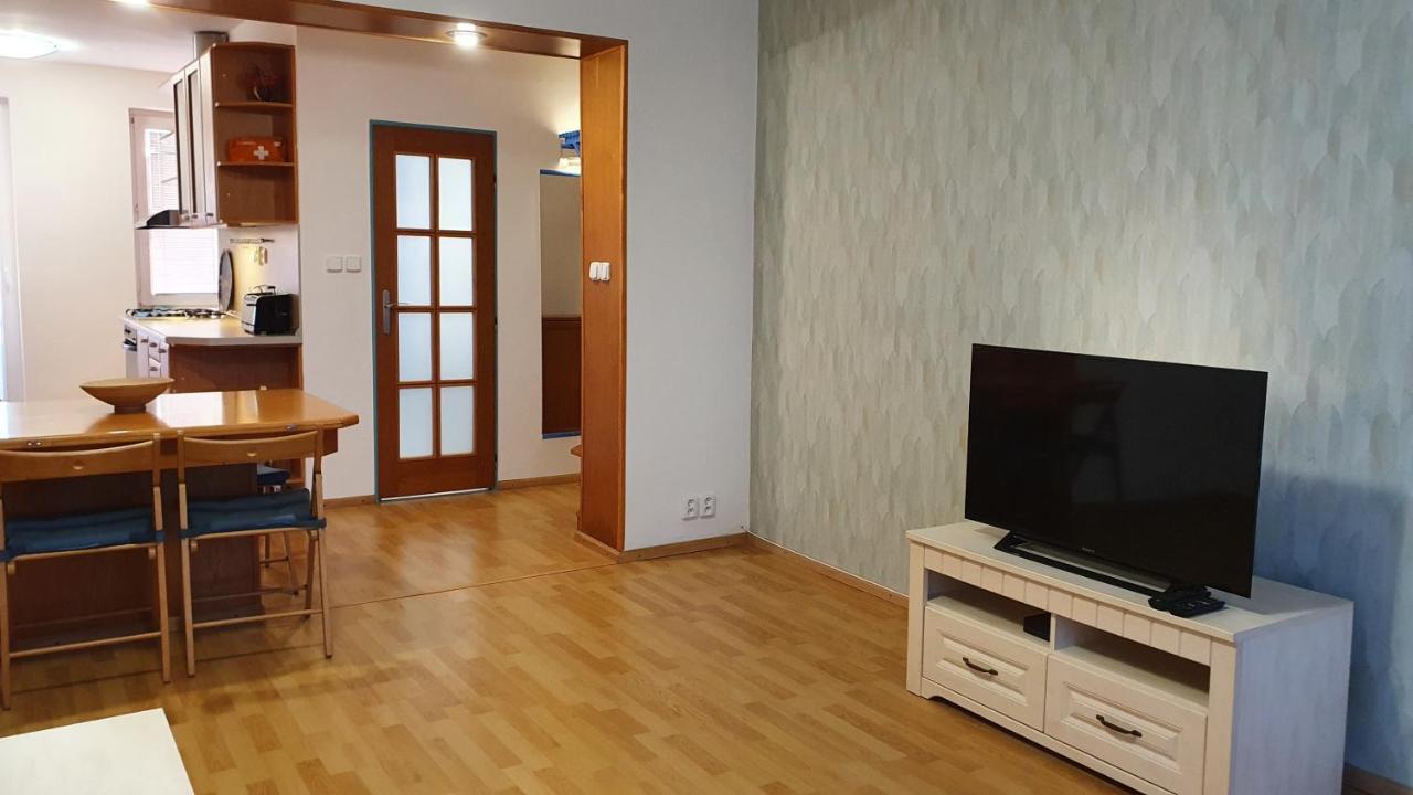 Lakeview Apartments Piest'any Luaran gambar